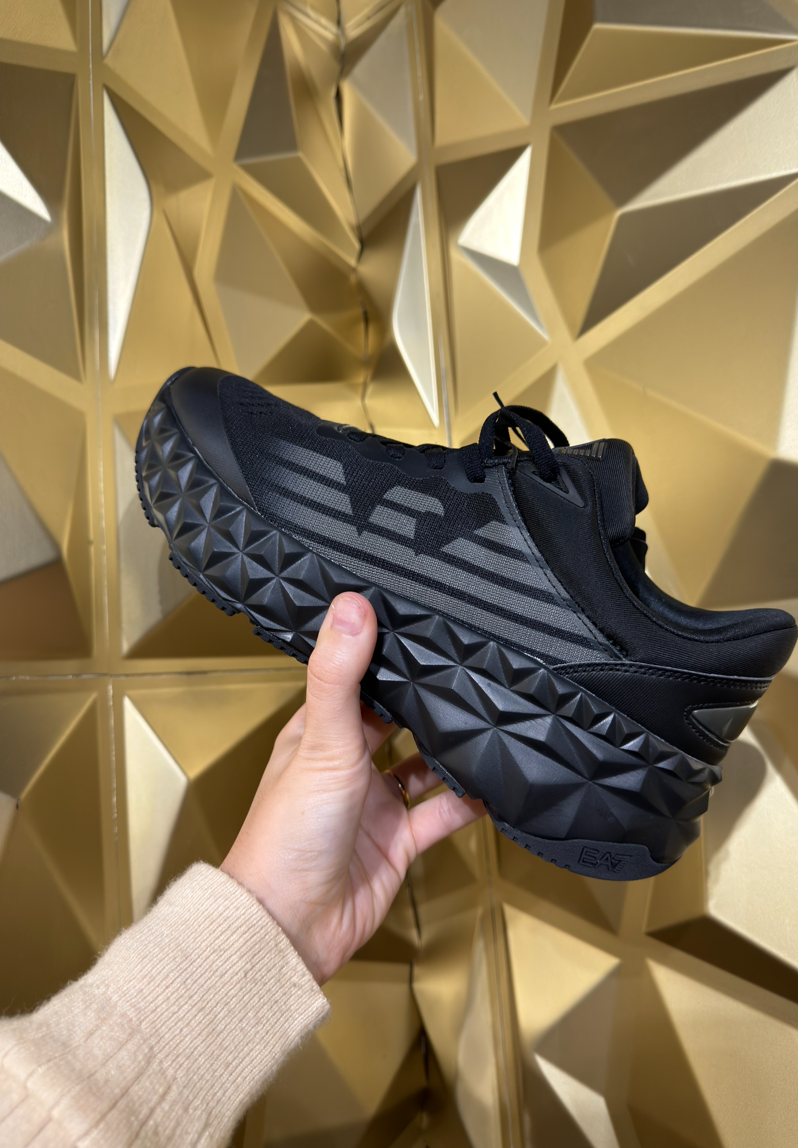 EA7 SHOES