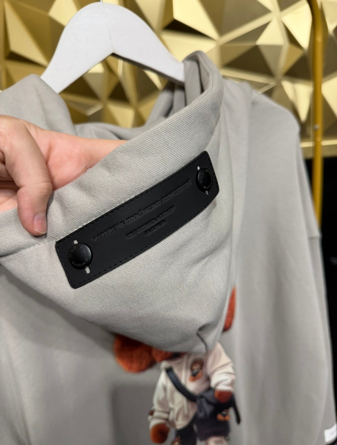 SUDADERA MWM