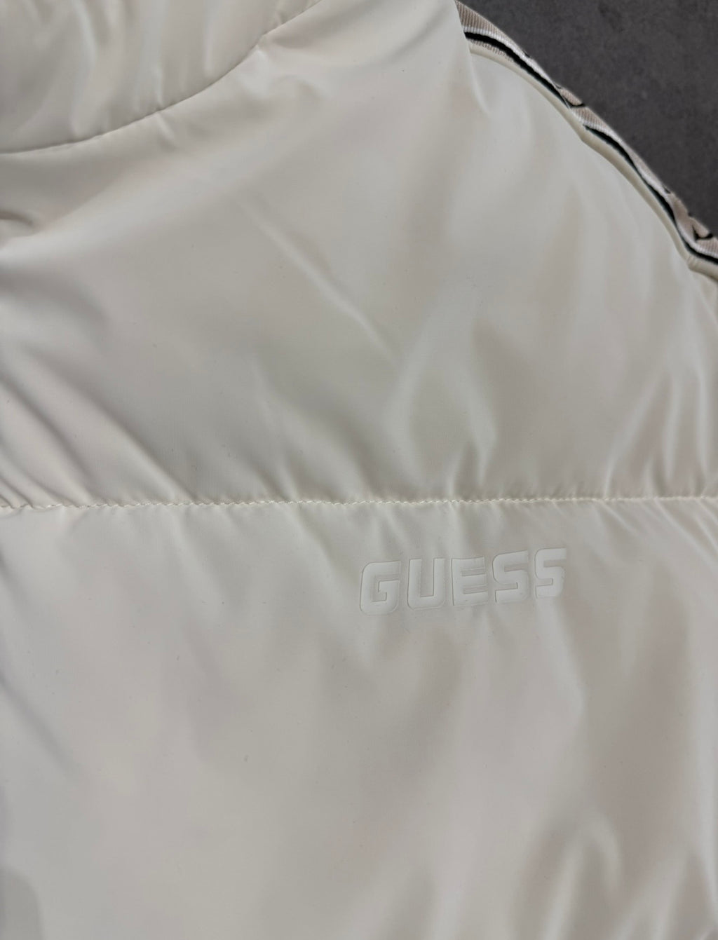 GUESS COAT