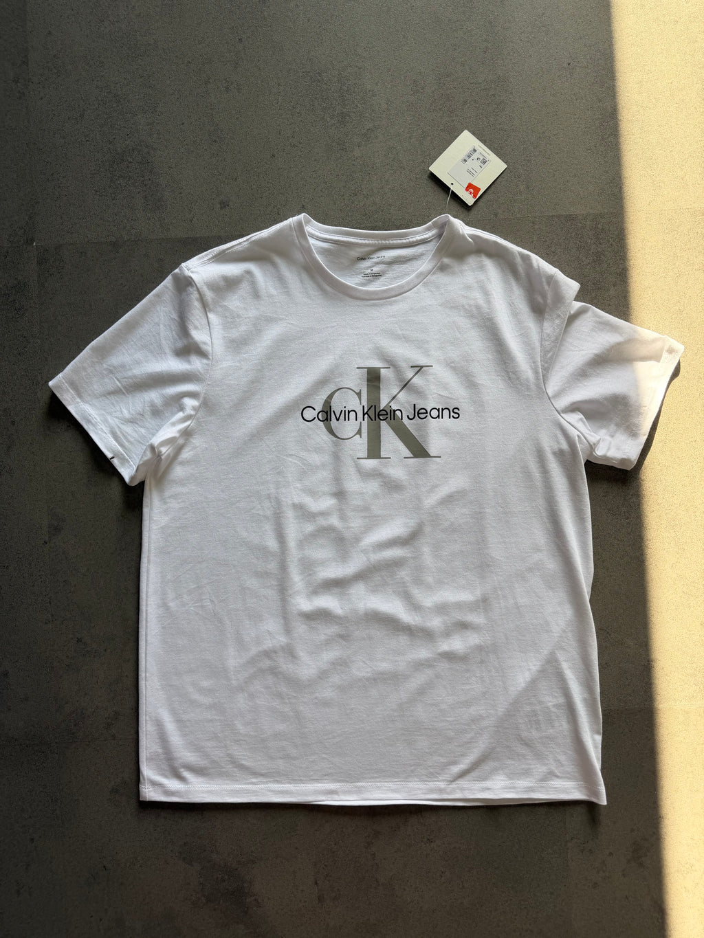 CAMISETA CALVIN KLEIN