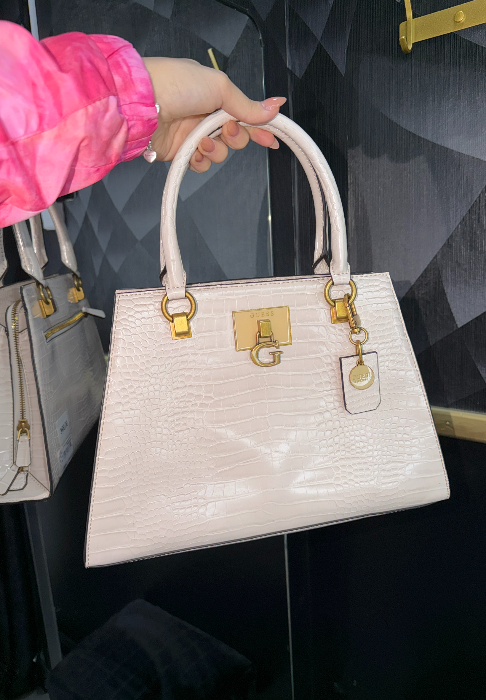 GUESS HANDBAG