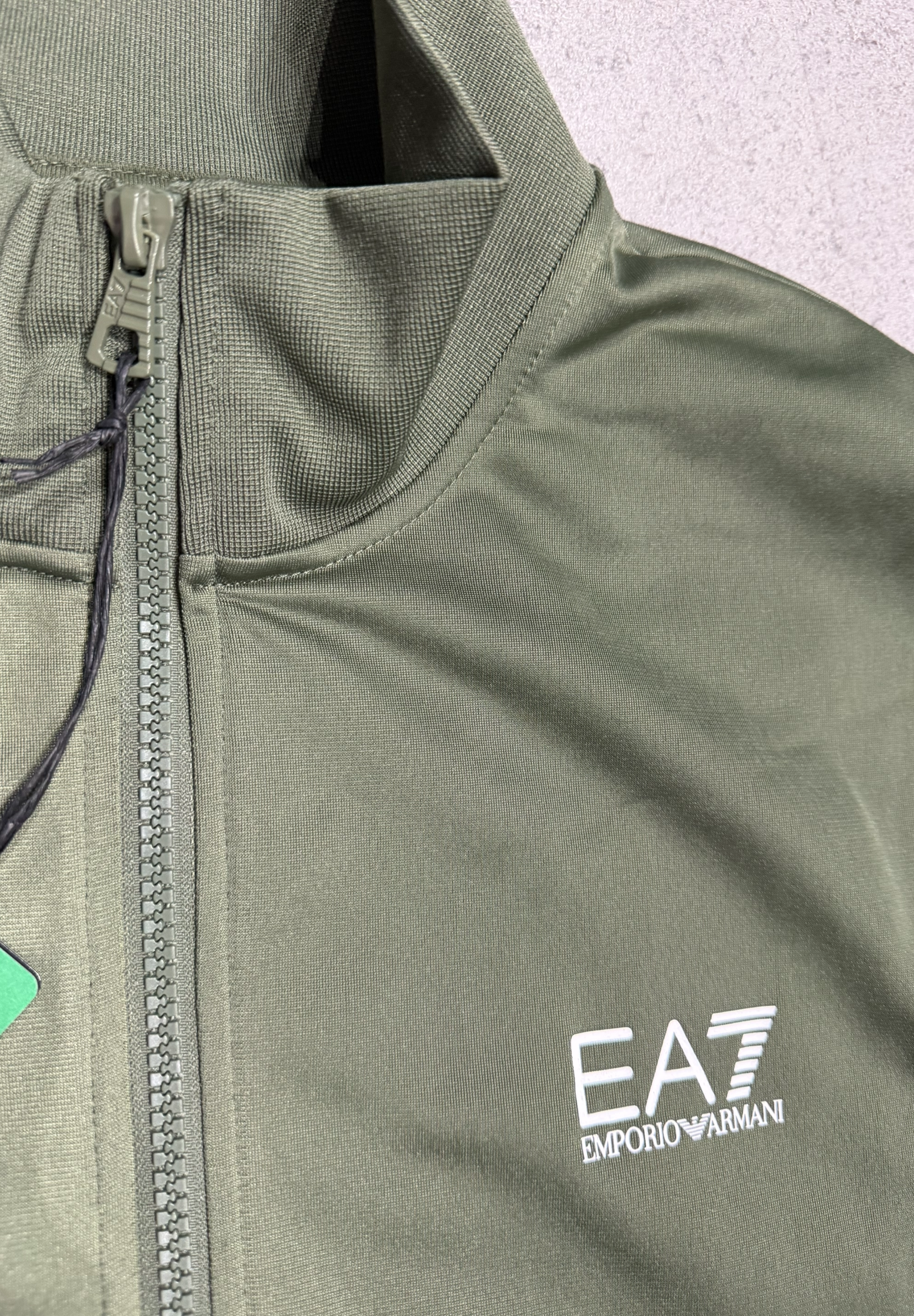 EA7 TRACKSUIT