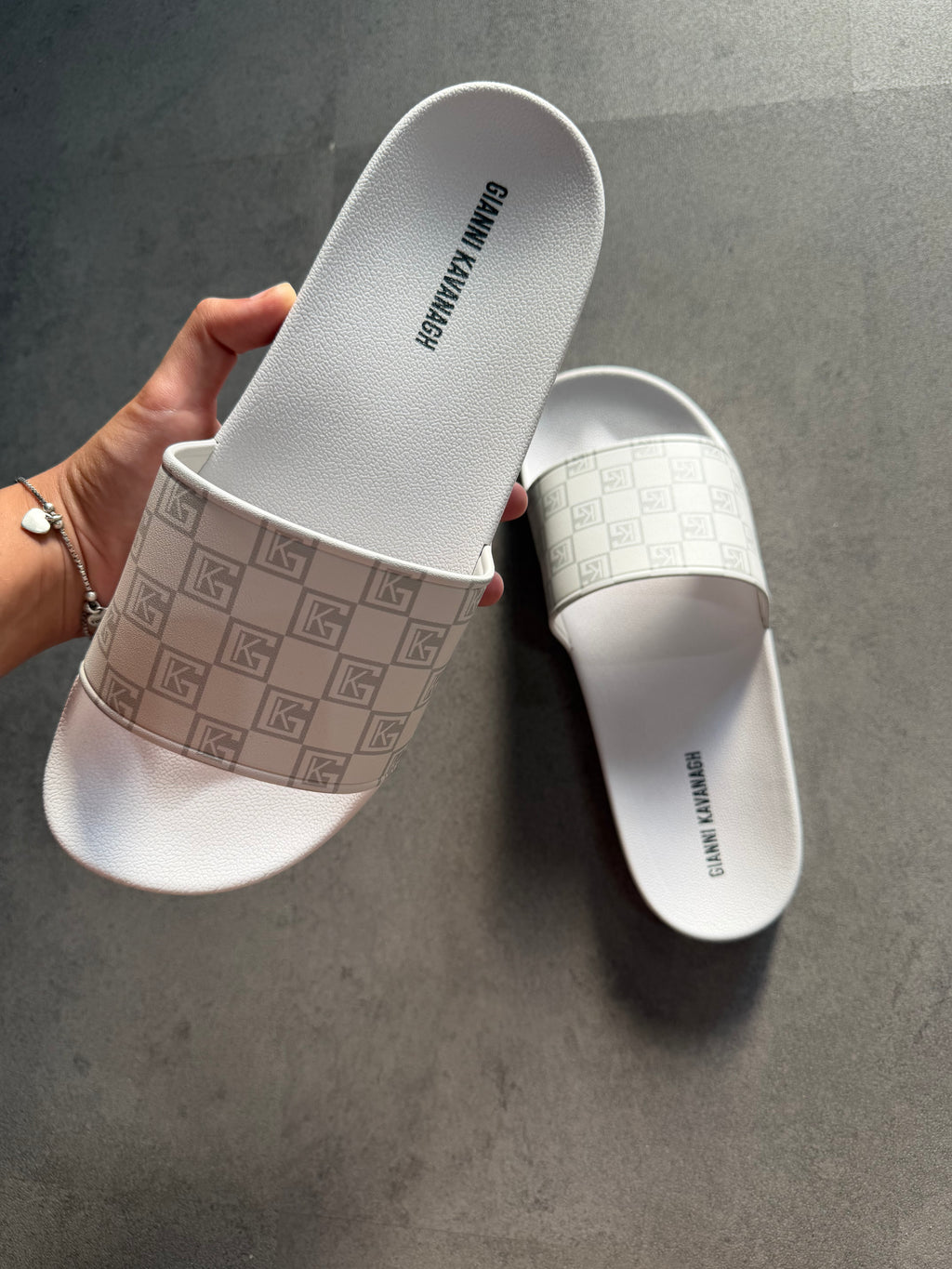 CHANCLAS GIANNI KAVANAGH