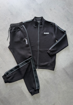 GUESS TRACKSUIT