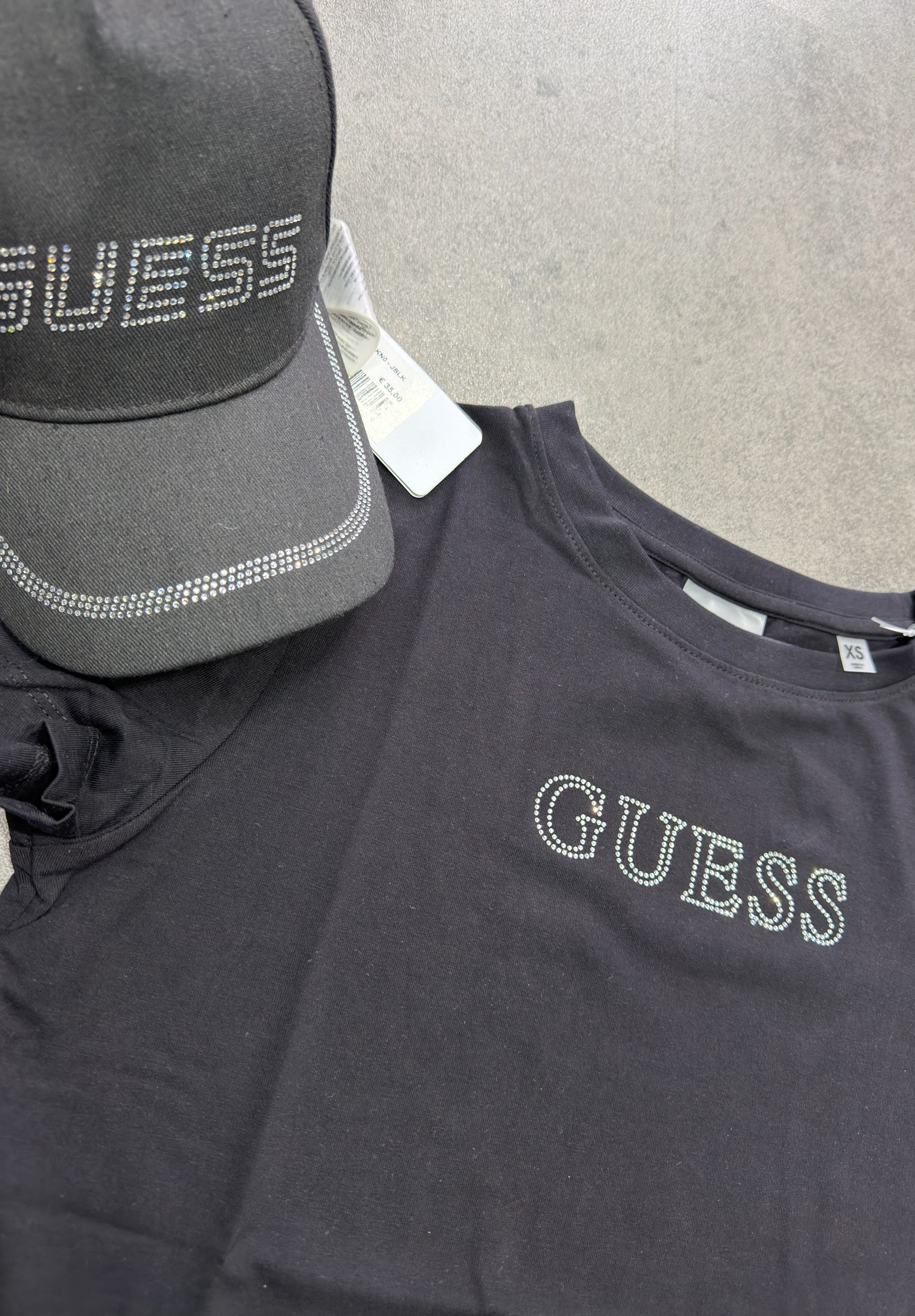 GUESS SHORTS SET