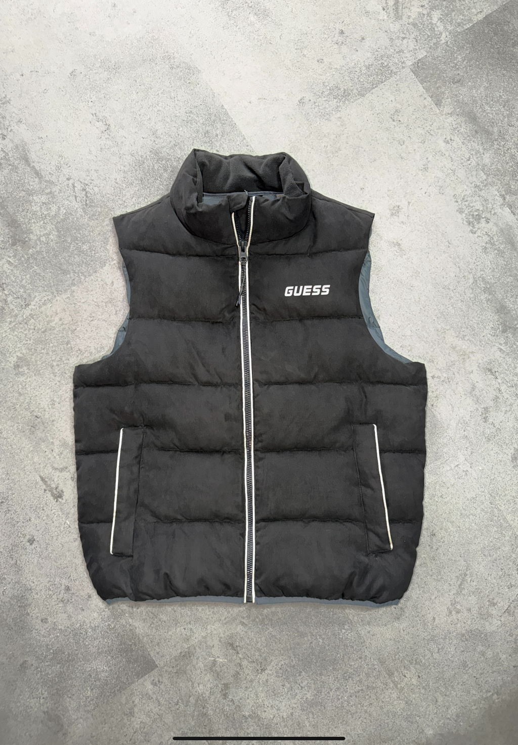 GILET SANS MANCHES GUESS
