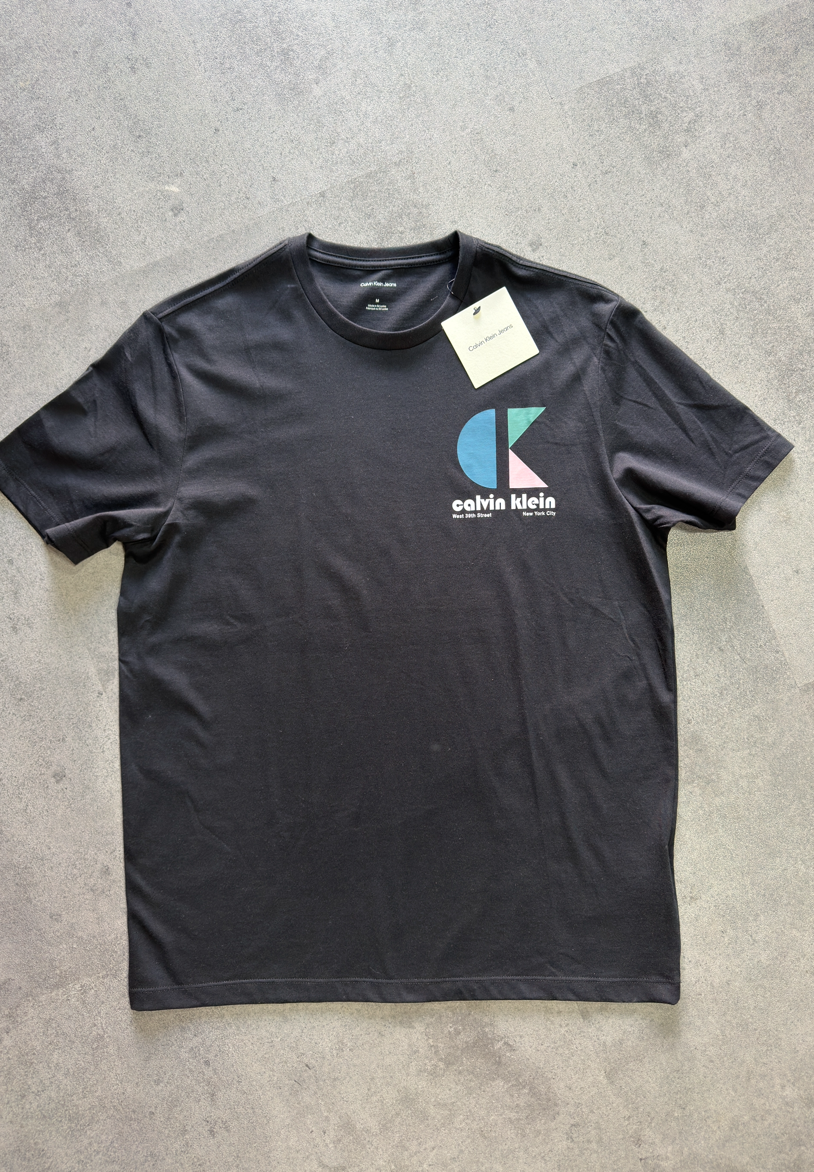 CALVIN KLEIN T-SHIRT