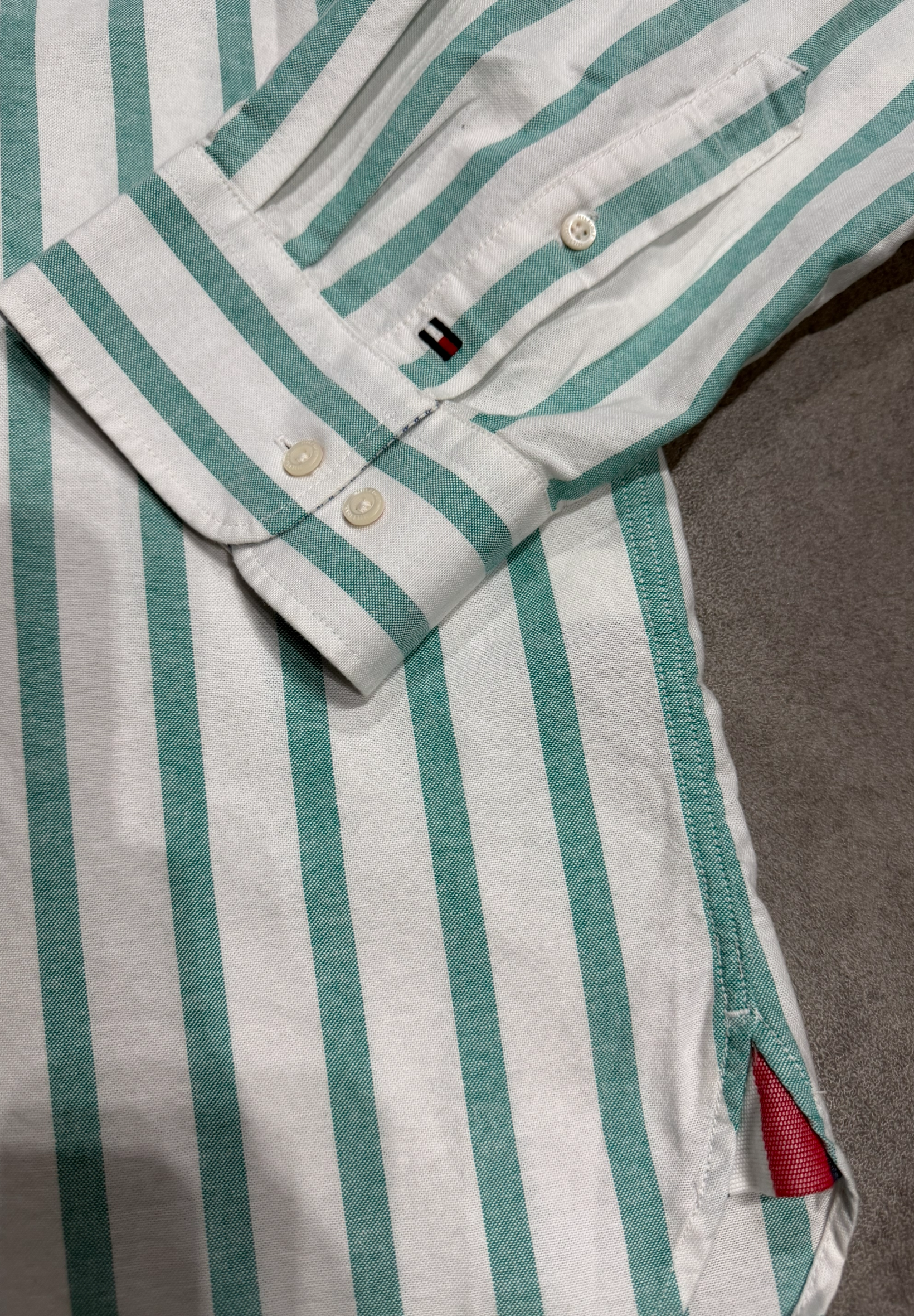 TOMMY HILFIGER SHIRT