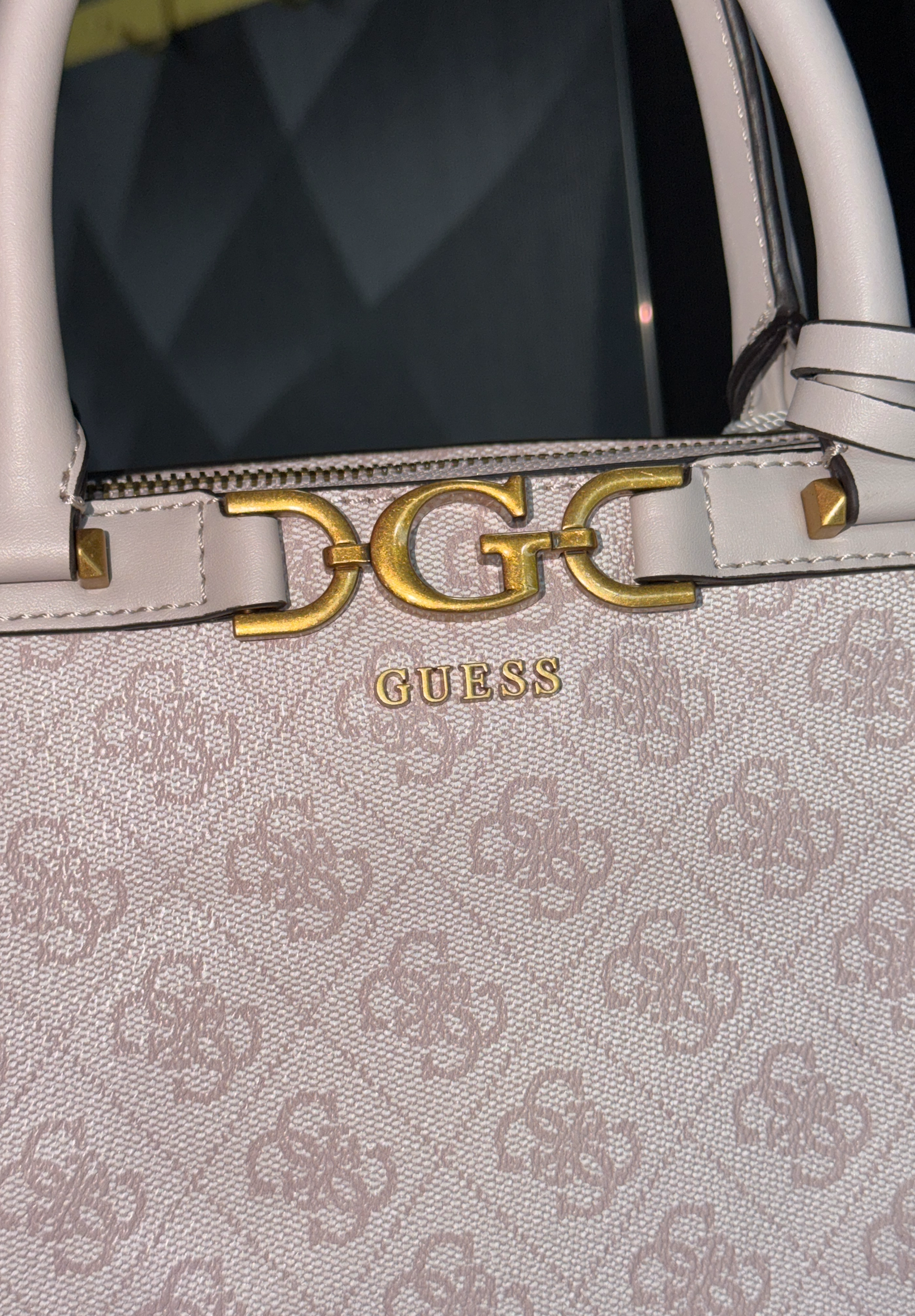 GUESS BAG
