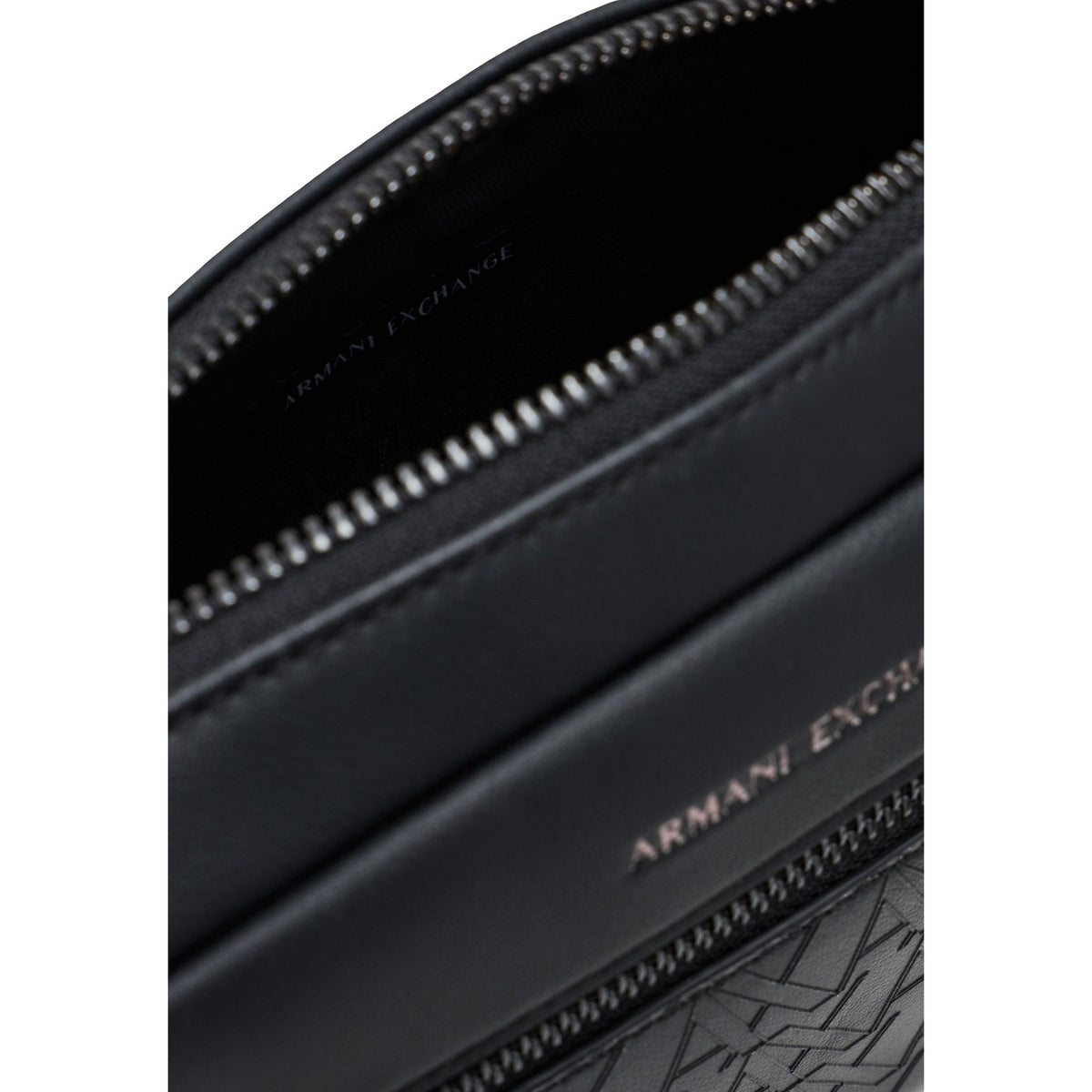 Armani Exchange Hombre Bolsos
