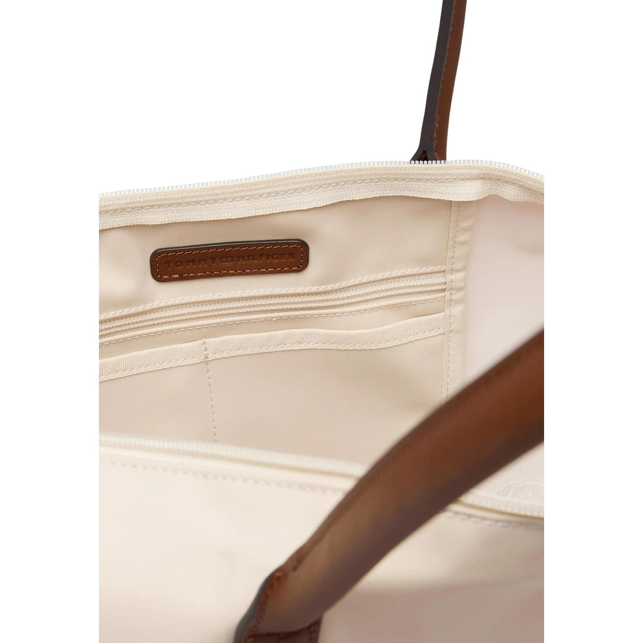 Tommy Hilfiger Bolso Mujer De Mano Nylon Piel Blanco Ligero Y Duradero Con Acabado Premium