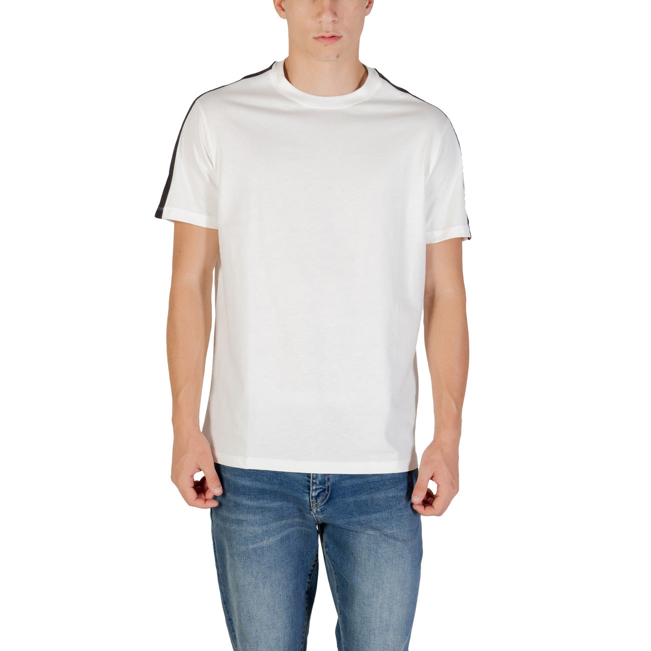 Armani Exchange Homme T-shirts