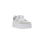 Guess Mujer Sneakers Con Plataforma Integrada Blanco Y Estilo Versátil Perfecto Verano